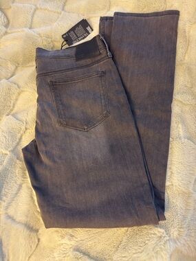 NWT Paige Lennox Jeans